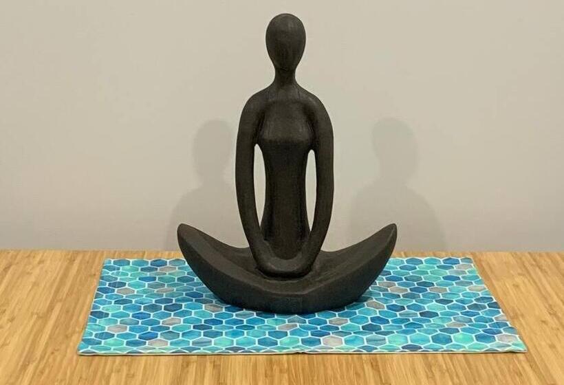 North Hobart, Tranquil Retreat, No Stairs, Access