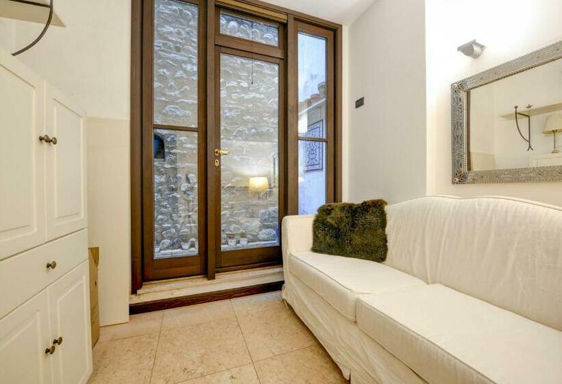 Пансион Prestige Suite Sirmione