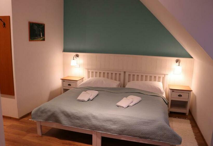 펜션 U Pekaře   Jítravský Dvorec