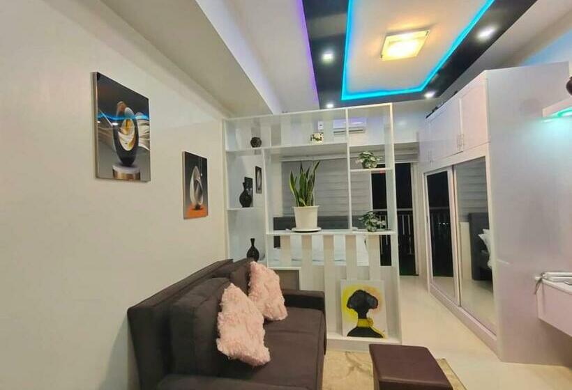 Tagaytay Lounge By: Amber S Abode