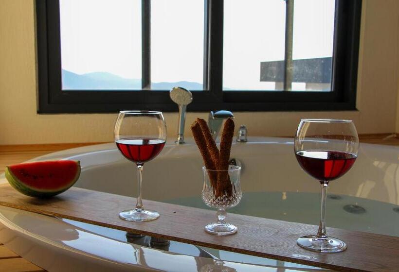 Ultra Lüx Vi̇lla Viranlar