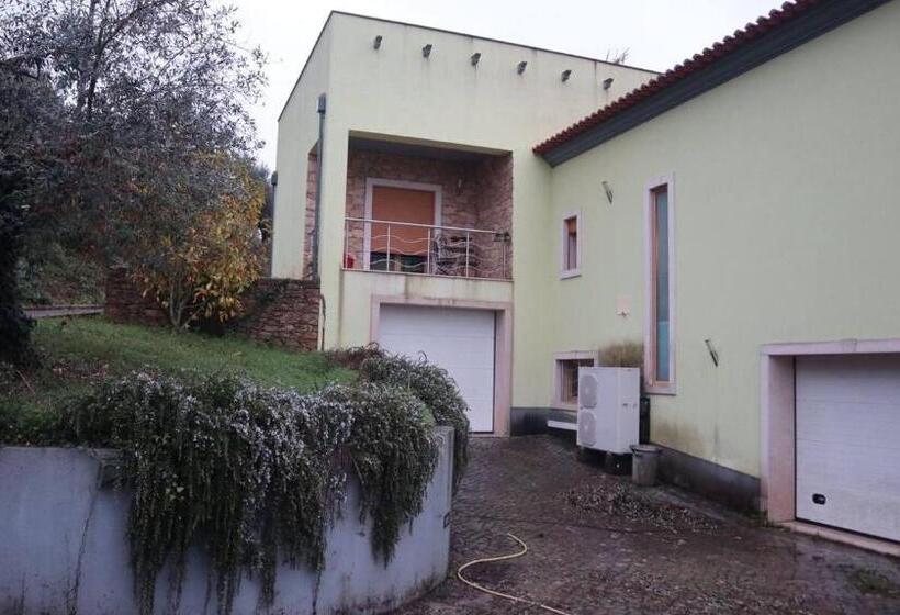 Villa Do Alqueidão