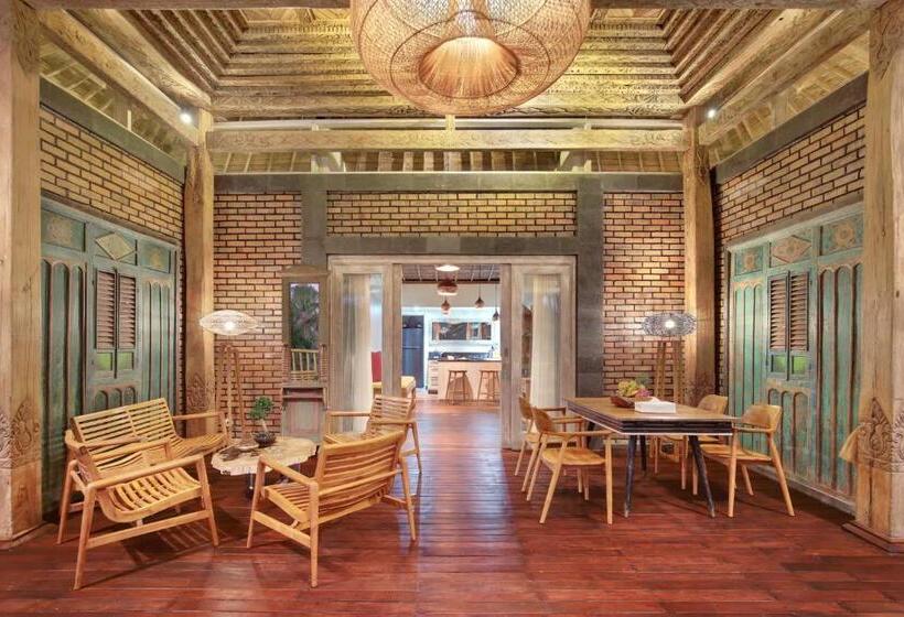 Villa With Amazing Rice Field View Between Canggu And Ubud