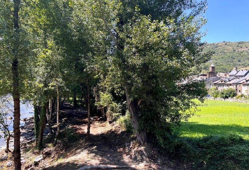 Apartamento Raval L Amfitriona