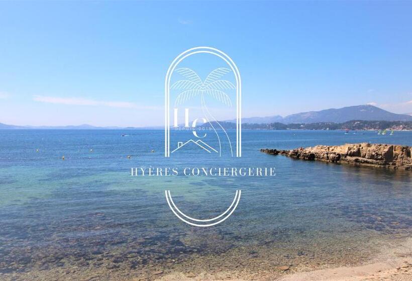 Appartements Plage Des Oursinières Pieds Dans L Eau Plage Parking Wifi By Hc