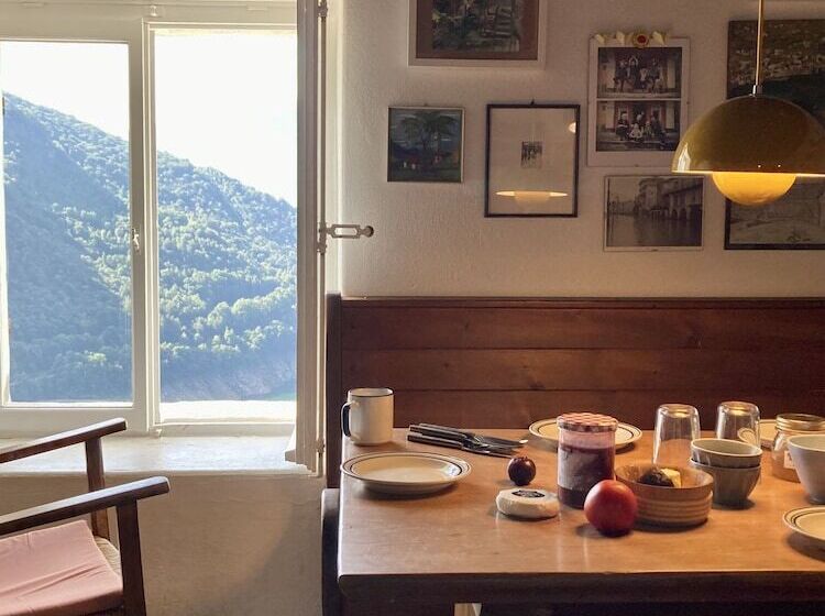 Casa Bruja Tradizionale Rustico Ticinese