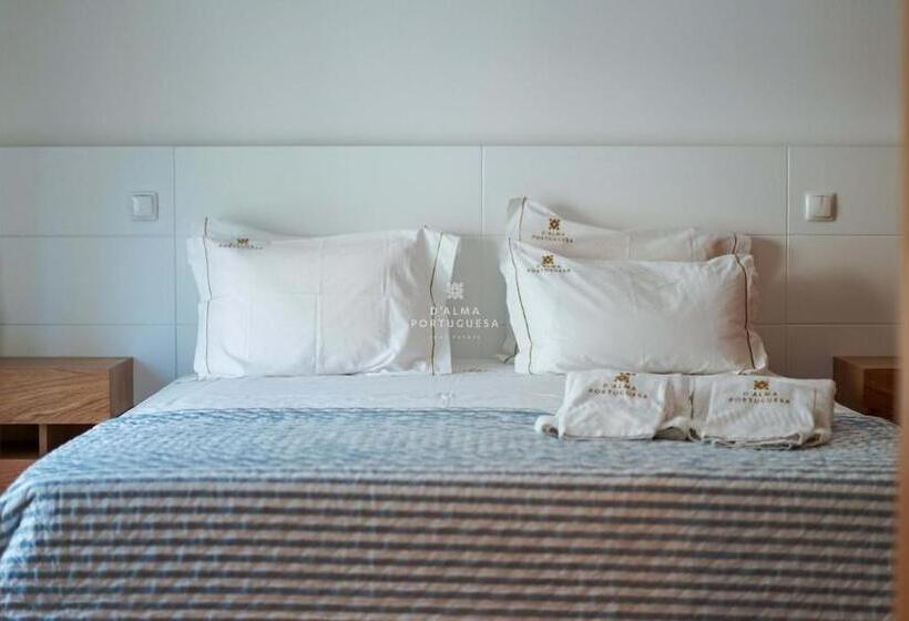 Casa Ferreira Encosta Dos Salgados   By Dalma Portuguesa