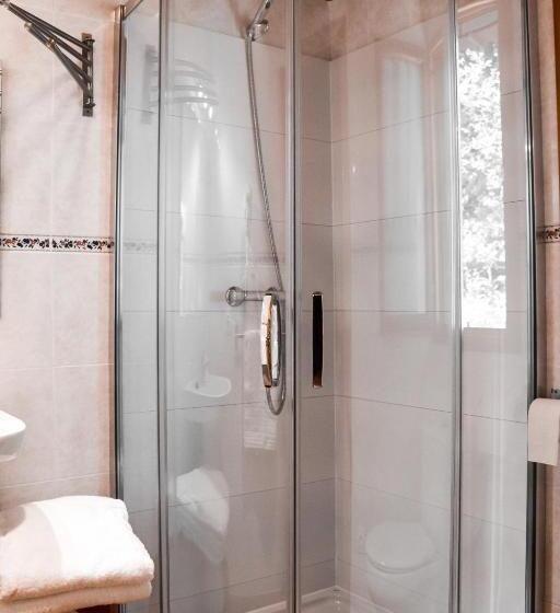 Gaztainuzketa Mendi Etxeak