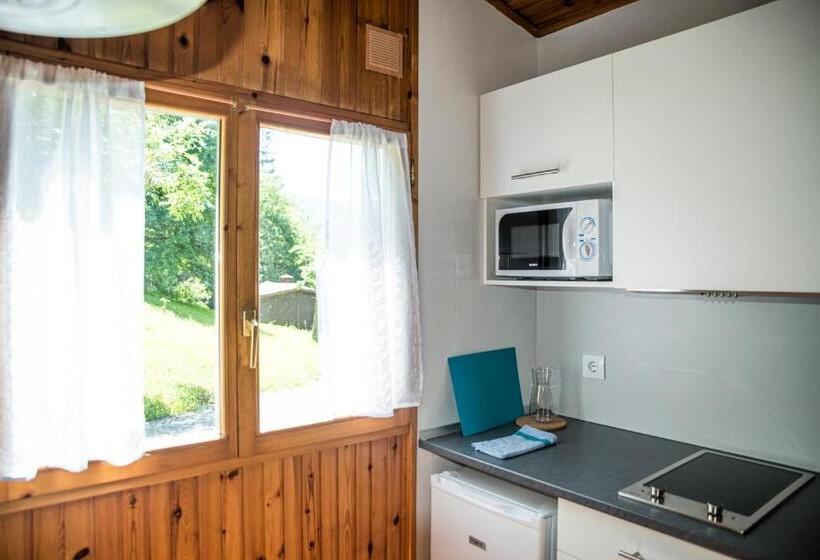 Gaztainuzketa Mendi Etxeak