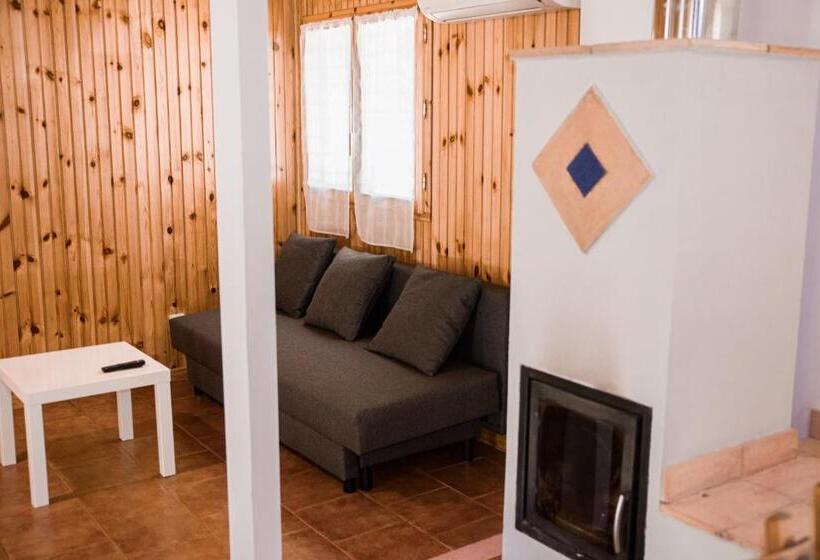 Gaztainuzketa Mendi Etxeak