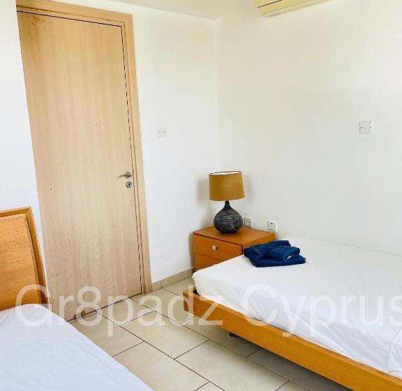 Gr8padz Villa Artemis