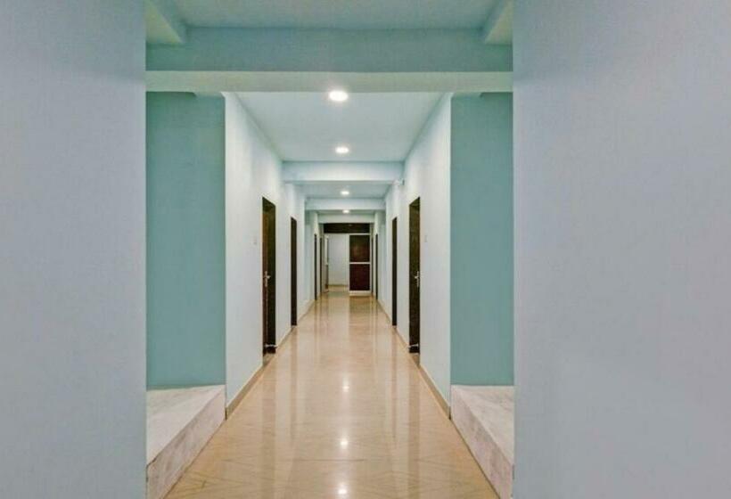 هتل Oyo 88380 Limewood