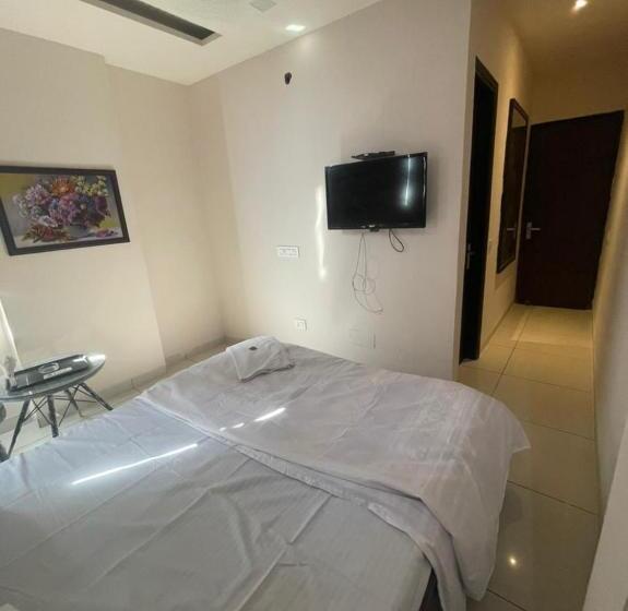 فندق Oyo 88396 The Glory