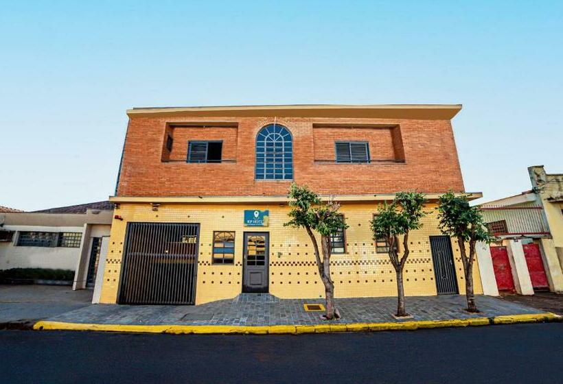 בית מלון כפרי Rp