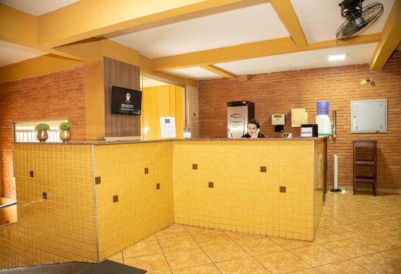 בית מלון כפרי Rp