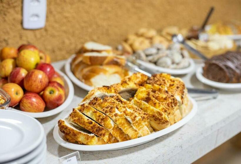 בית מלון כפרי Rp