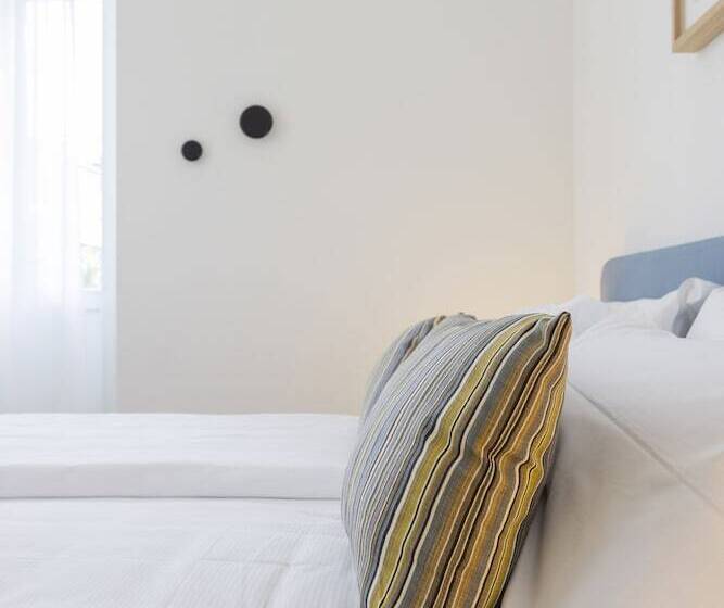 هتل Villa Rossella