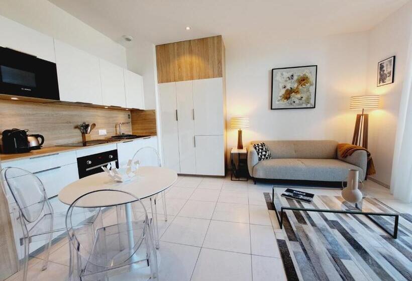 Hyper Centre Vue Bords Loire #confort #luxe