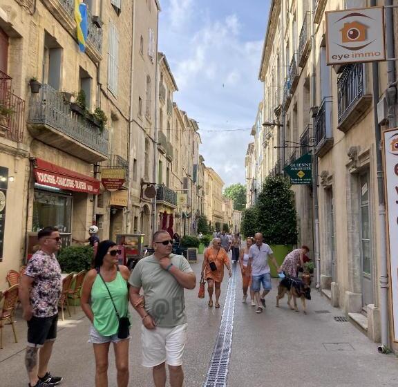Light And Airy Apartment In The Heart Of Pézenas