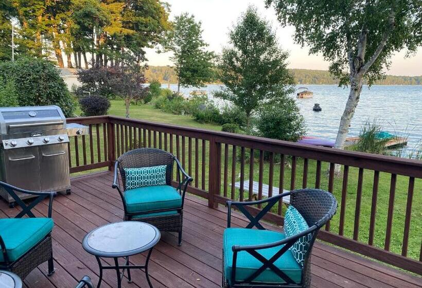 Little Landing Cottage On Cobbossee Lake