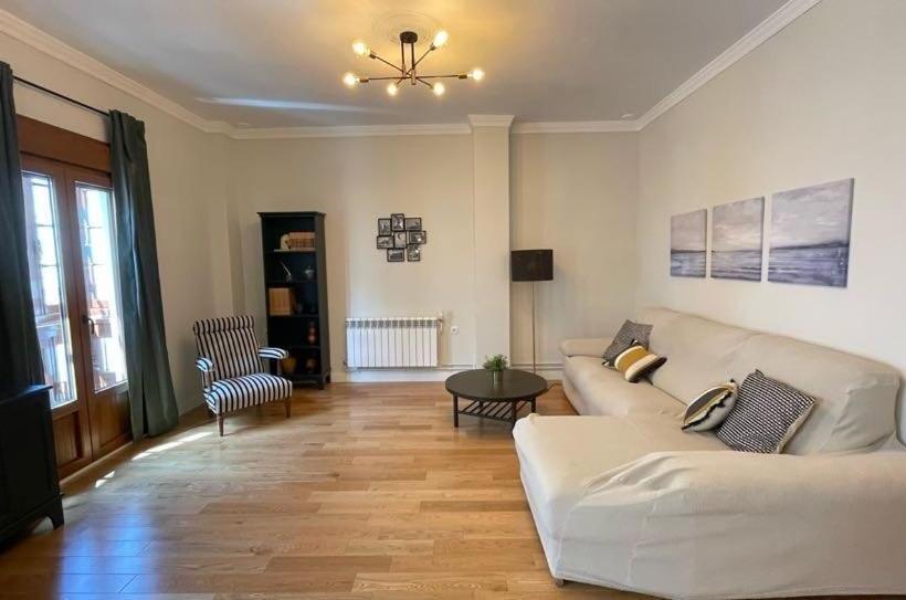 Luxury Apartment In Central Town