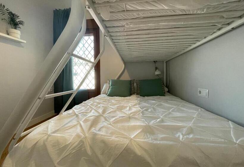 Luxury Apartment In Central Town