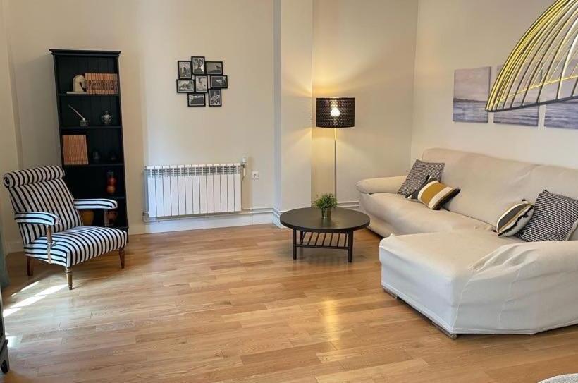 Luxury Apartment In Central Town