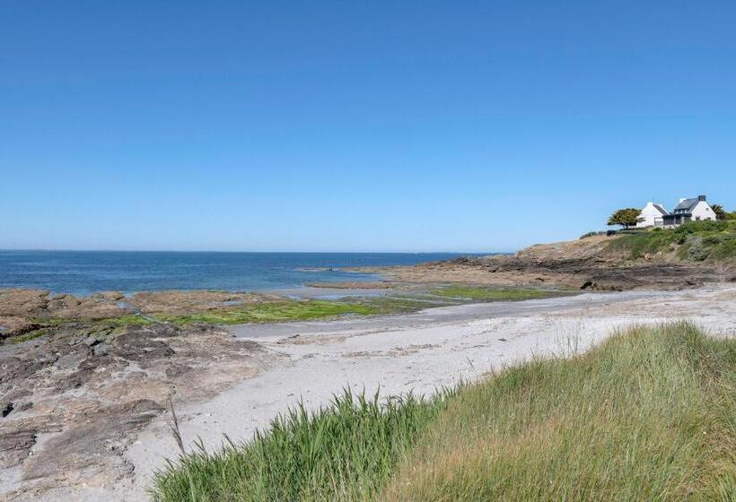 Maison En Front De Mer  10 Personnes   Jardin