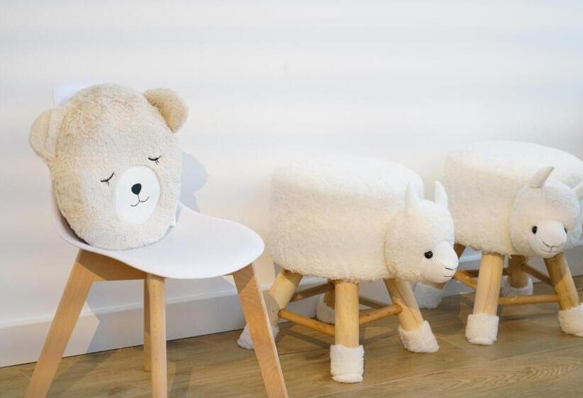 Maison Maxine, Vakantiewoning Voor 12 Personen