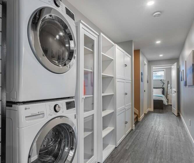 Prairie Oasis I Sleeps 16 L Bbq & Patio L Smart Tv