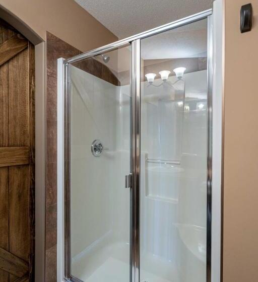 Prairie Oasis I Sleeps 16 L Bbq & Patio L Smart Tv