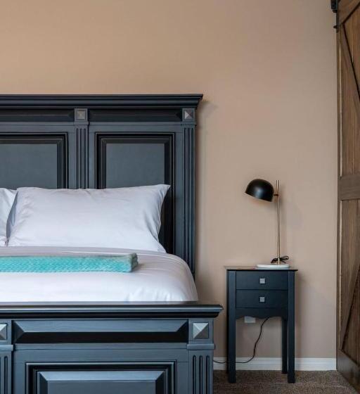 Prairie Oasis I Sleeps 16 L Bbq & Patio L Smart Tv