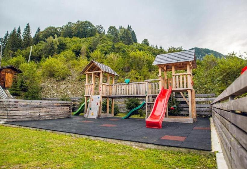 Курорт Sătucul Lui Andrei