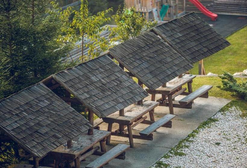 Курорт Sătucul Lui Andrei