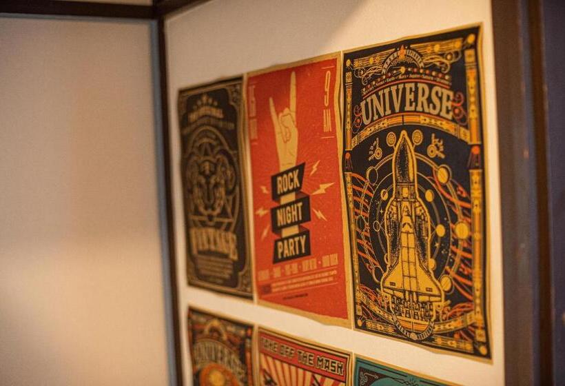 Route99 Yumoto 箱根湯本駅近山沿い川沿い 箱根湯本徒歩8分wifi 大人気ゲーム機無料 最大6名 無料駐車場