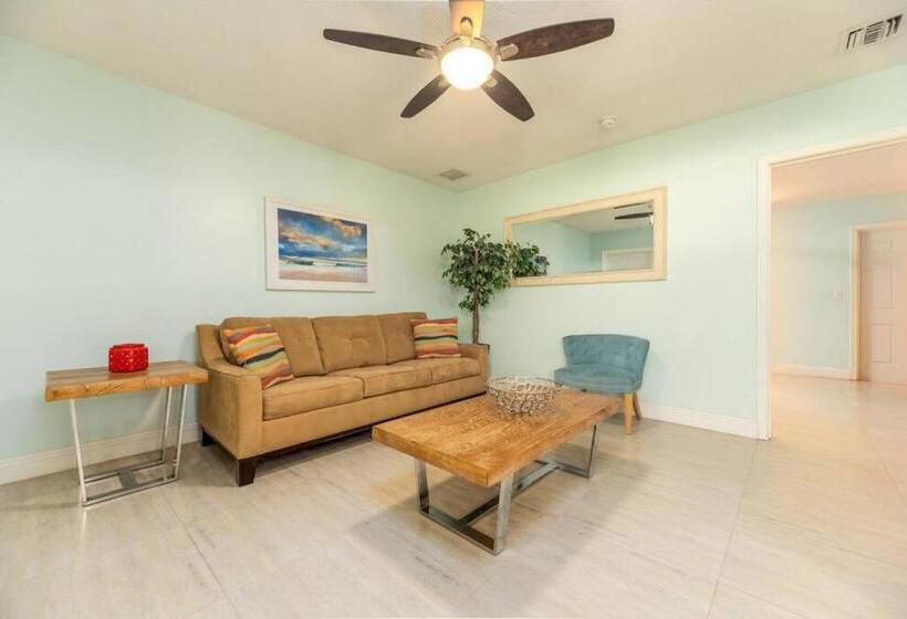 Steps To Sand And Sea 3