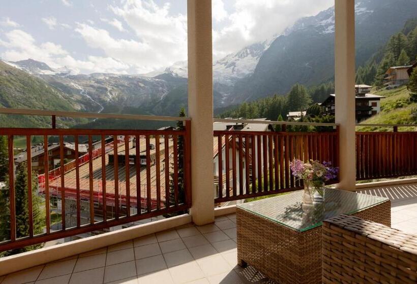 Victoria S Home   Luxurious Penthouse