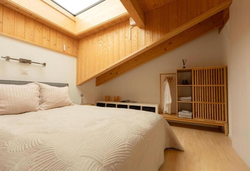 Victoria S Home   Luxurious Penthouse