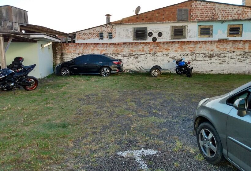 旅馆 Central Praia