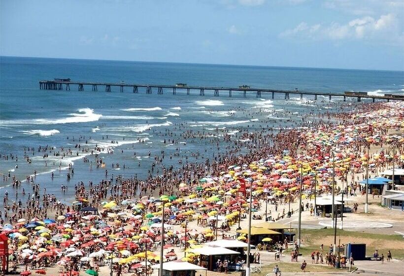 旅馆 Central Praia