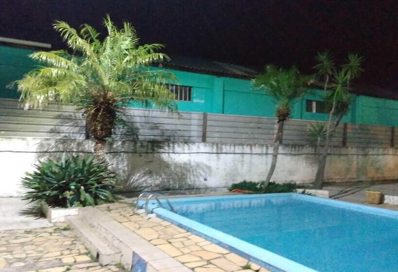 旅馆 Central Praia