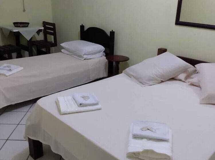 旅馆 Central Praia