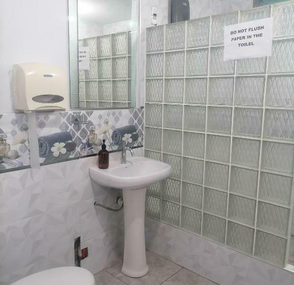 هاستل Hospedaje Restaurante El Hombre