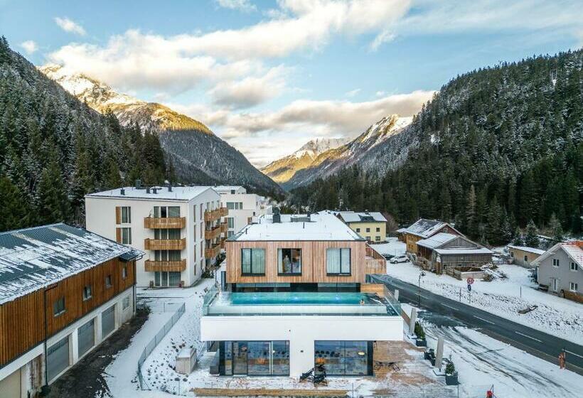 All Suite Resort Paznaun