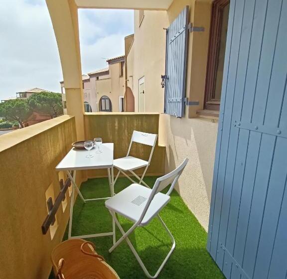 Appartement Avec Piscine Et Tennis St Pierre La Mer   4tmed207i