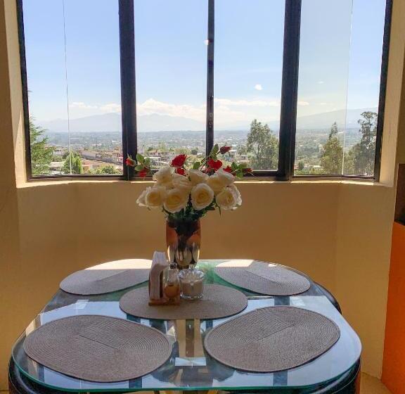 تختخواب و صبحانه Hostal Casa San Fernando Tumbaco