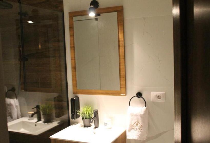 Belov Rooms And Apartments