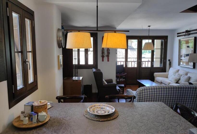 Casa Churdo Tucasaenlospirineos