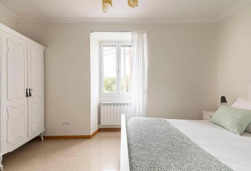 Galihost Casa Con Enorme Jardín En Cambados