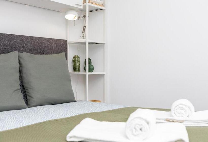 Designer Flats In Lapa By Lovelystay